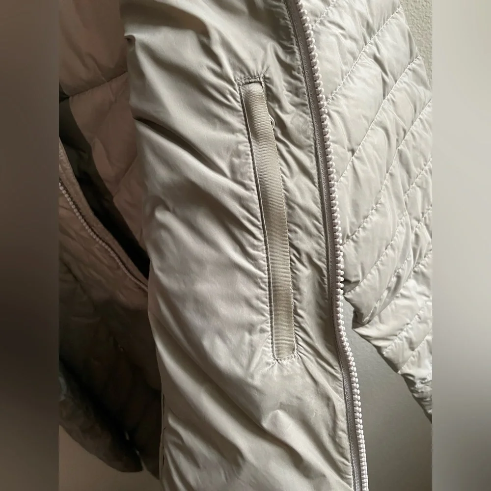 The North Face Karokora 700 Fill Down Parka - Picture 15 of 15